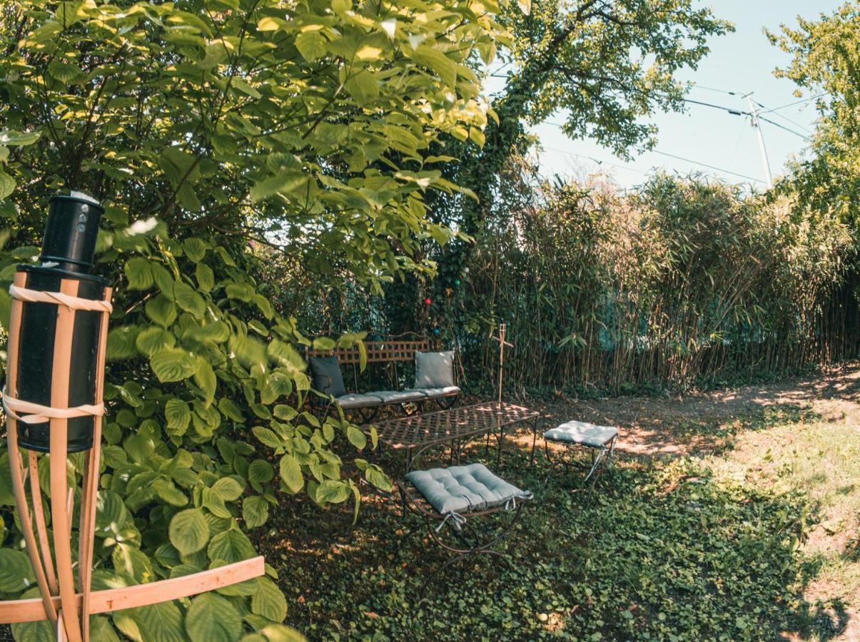 Le Serenite - T3 En Maison De Ville Avec Piscine Аннесі Екстер'єр фото